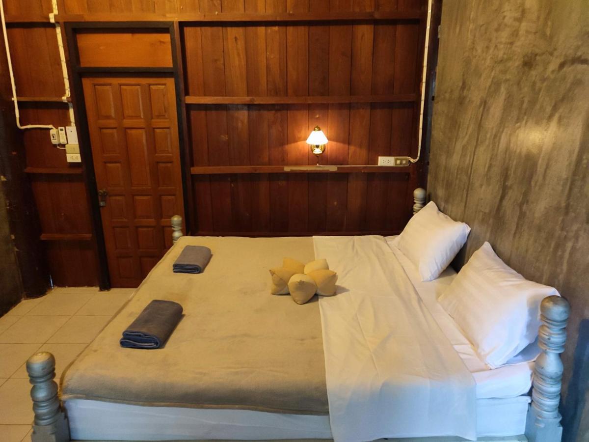 Kwanlah Homestay Mae Chaem Zewnętrze zdjęcie