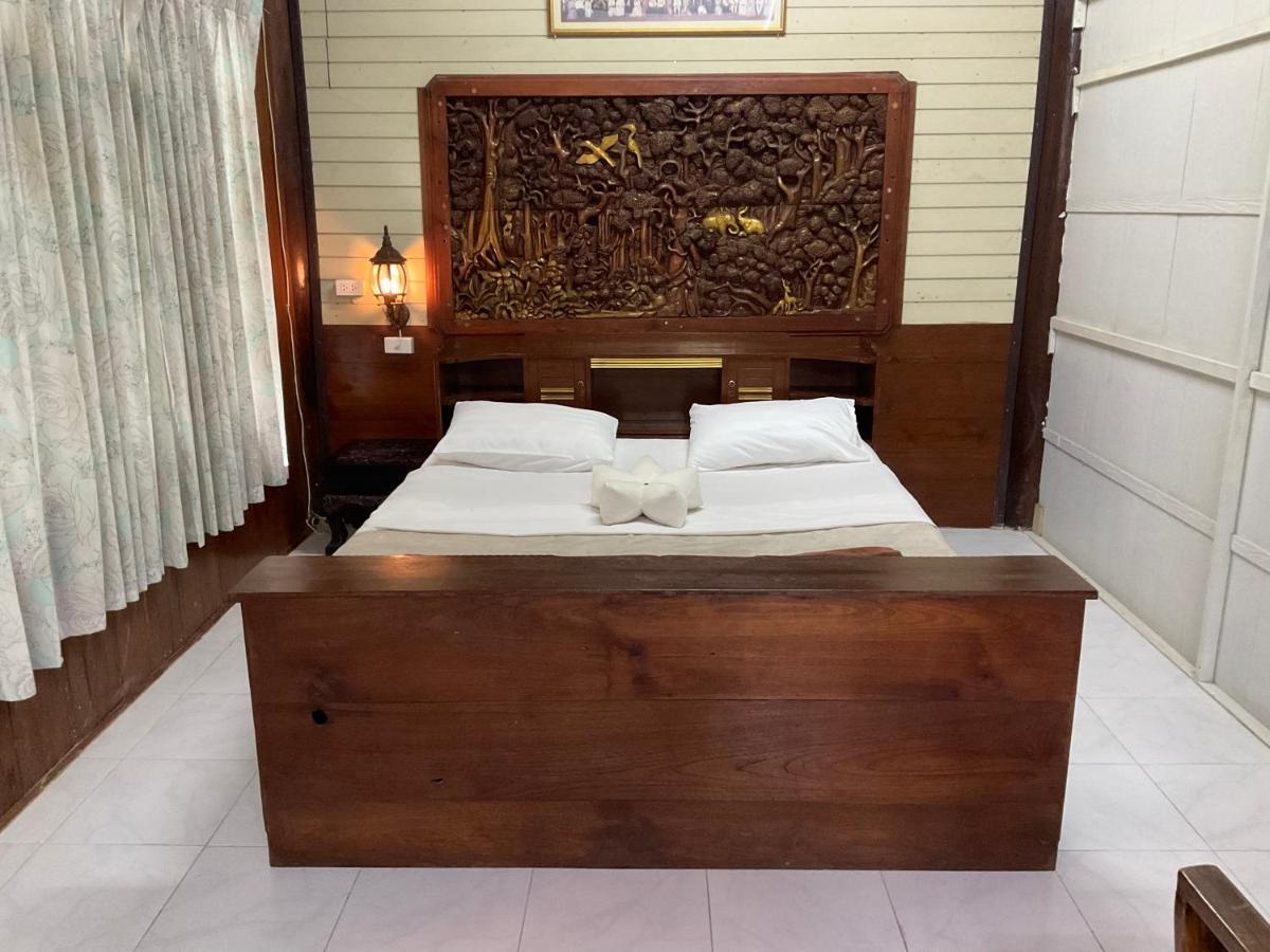 Kwanlah Homestay Mae Chaem Zewnętrze zdjęcie