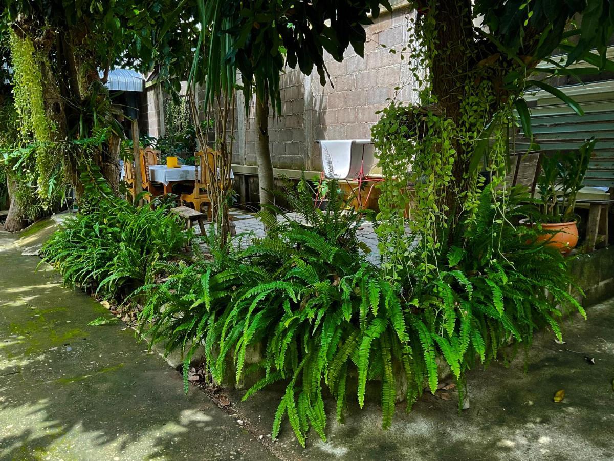 Kwanlah Homestay Mae Chaem Zewnętrze zdjęcie