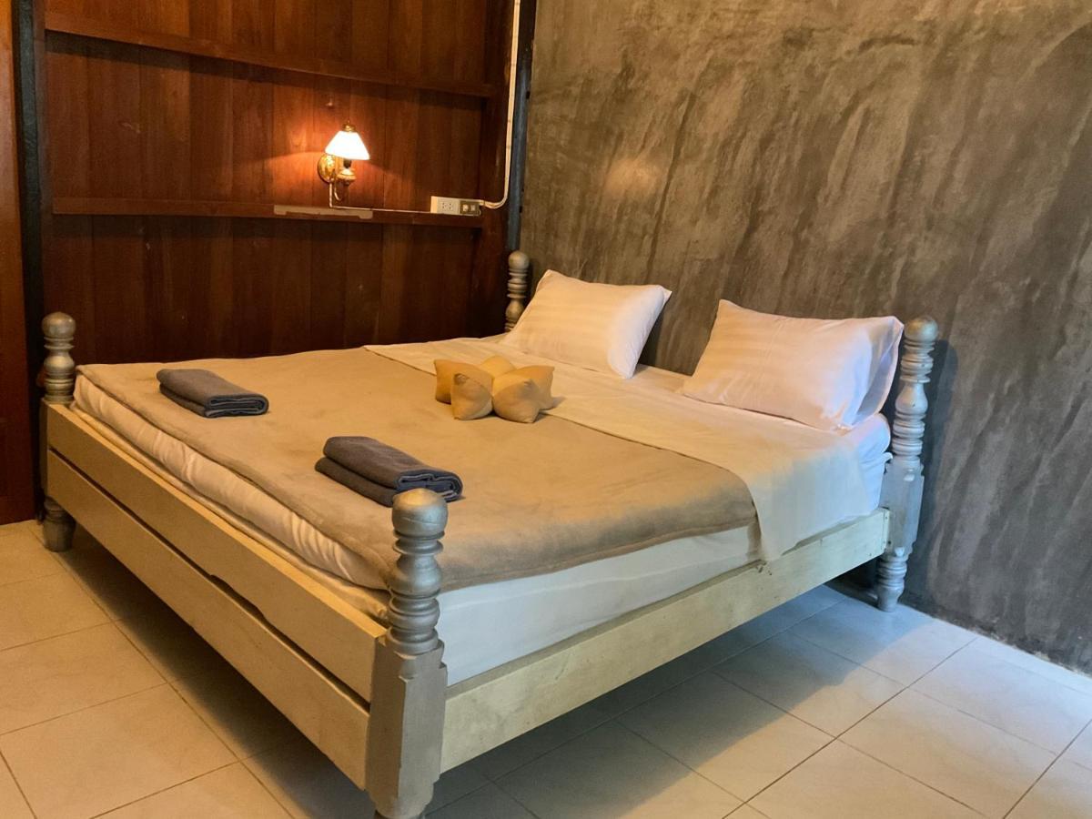 Kwanlah Homestay Mae Chaem Zewnętrze zdjęcie